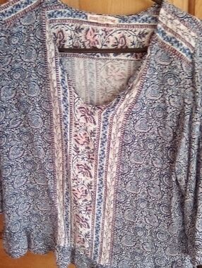 Light Blue Paisley V-Neck Blouse with Pink Accents - Women’s Top